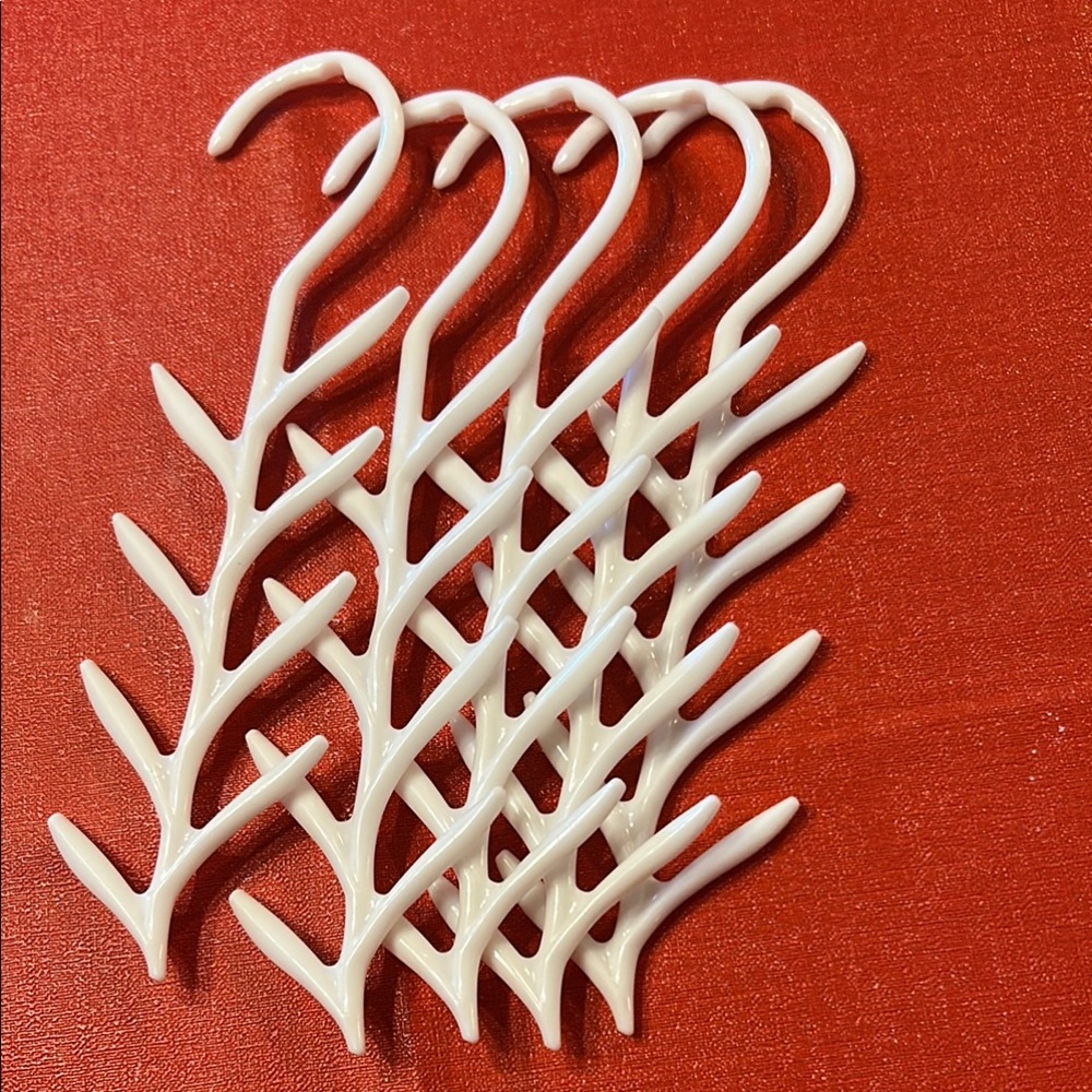 White Plastic Tree Branch Hangers